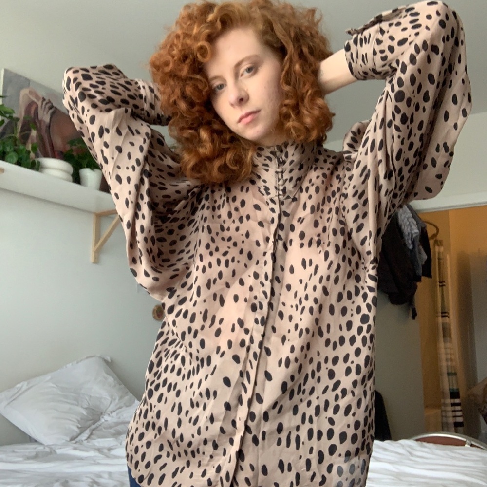 Leopard Print Hi Neck Puff Sleeve Shirt